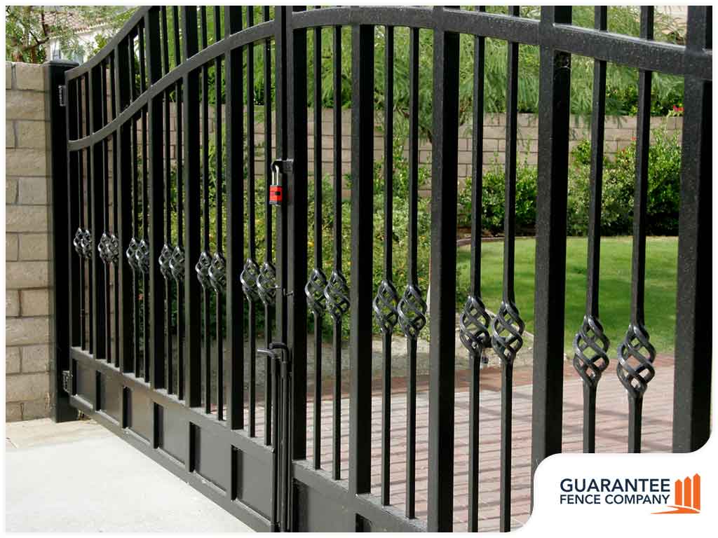 How Big Should Your Driveway Gate Be?